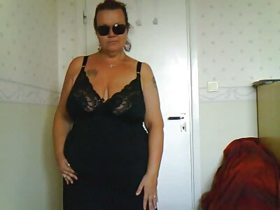 Due pornostar sono cattive in webcam. mature porche pelose